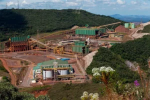 A mineradora Samarco bate recorde de produção em 2025