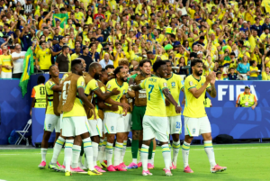 Brasil vence a Escócia com tranquilidade por 3 a 0 e passa para a próxima fase