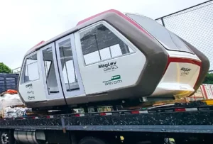 Aerom e UFRJ fecham parceria para desenvolvimento do MagLev-Cobra