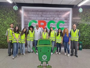 Muito além do lixo um brasileiro, determinado, está reciclando vidas